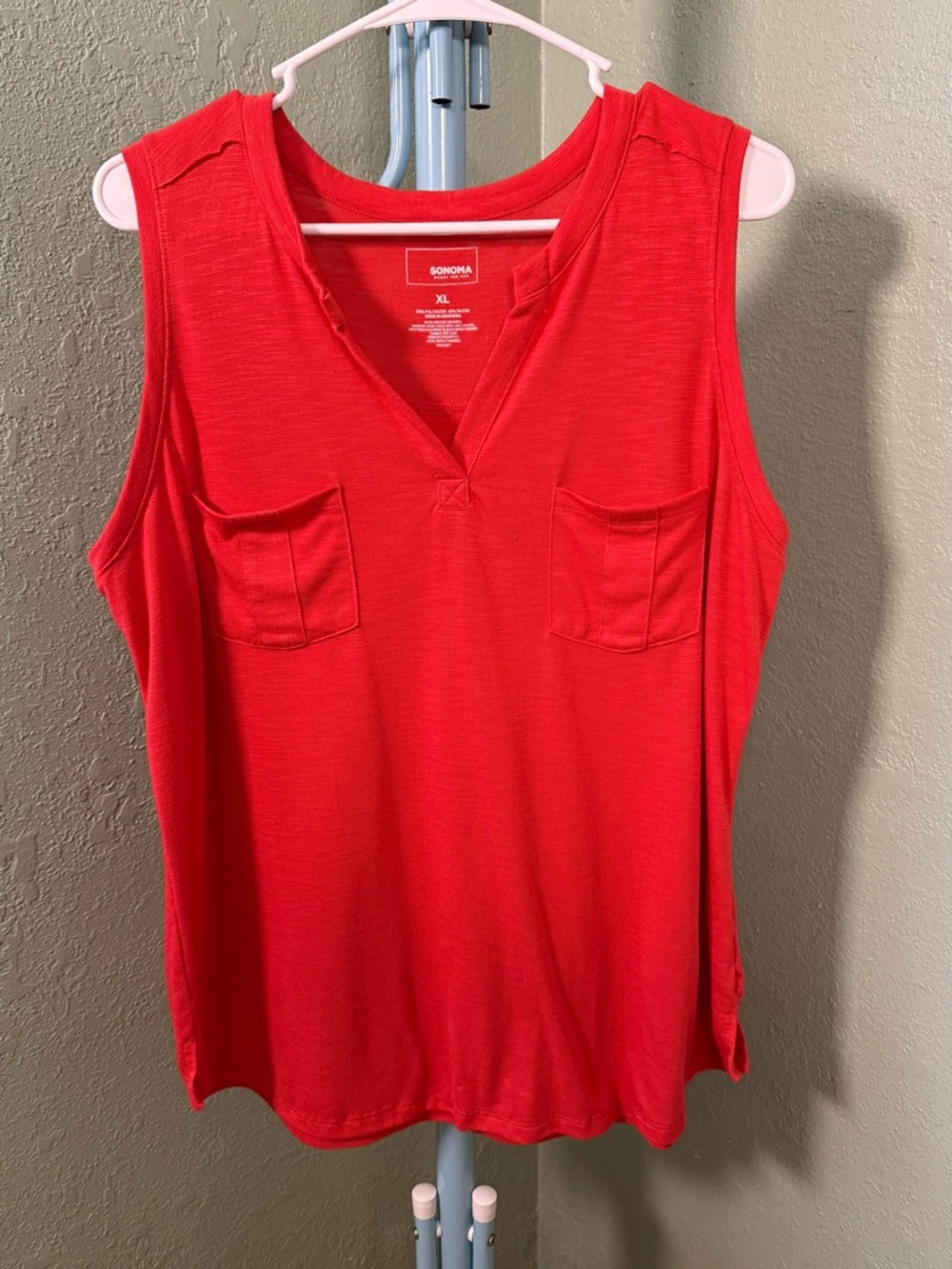 SONOMA Red Sleeveless V-Neck Tank with Front Pockets